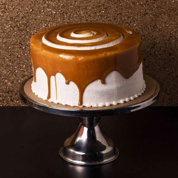 Vanilla Cream & Carmel - 4-Layer Cake